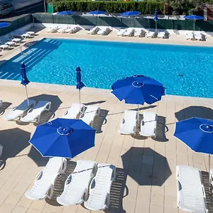 https://nautilus-roses.catalonia-hotels.com